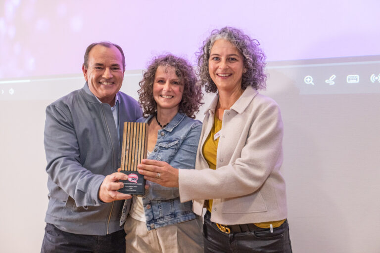 Gewinnerinnen unpaid care work mit Wolfram Kons